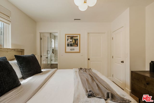 1316 N Chester Avenue, Inglewood, CA 90302 — photo 19 of 43