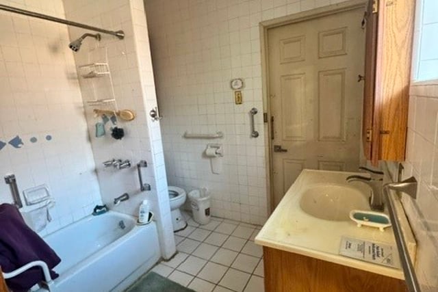 607 Esperanza, Los Angeles, CA 90023 — photo 12 of 15