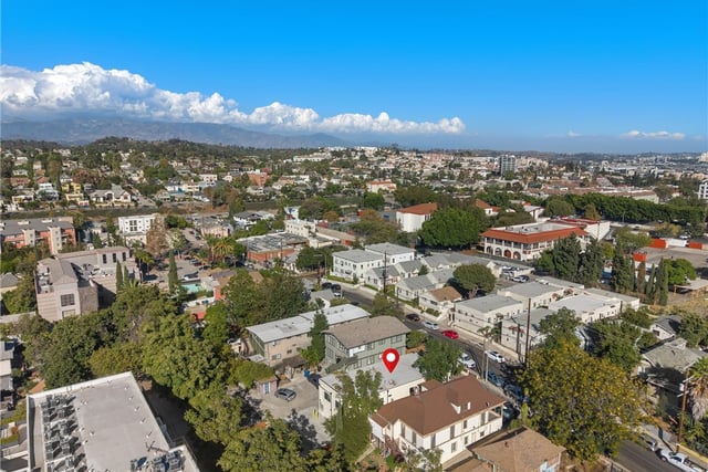 341 Douglas St, Los Angeles, CA 90026 — photo 33 of 34