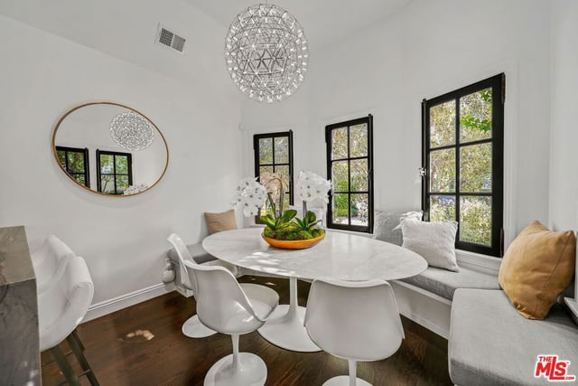 343 S Bundy Drive, Los Angeles, CA 90049 — photo 14 of 49