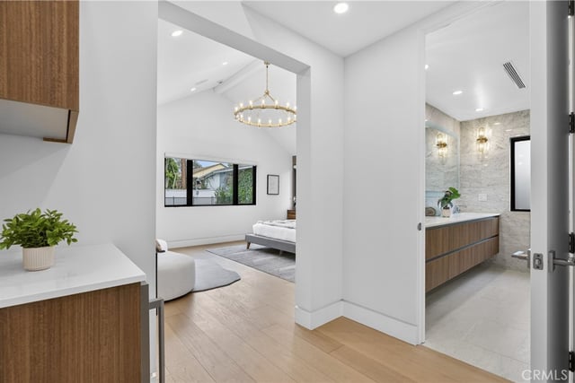 4842 Biloxi Avenue, Toluca Lake, CA 91601 — photo 29 of 61
