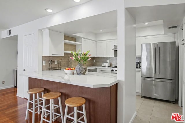 1250 Amherst Avenue 302, Los Angeles, CA 90025 — photo 12 of 26