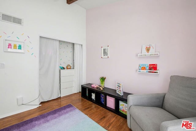1250 Amherst Avenue 302, Los Angeles, CA 90025 — photo 22 of 26