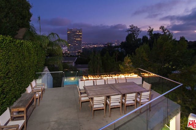 9274 Sierra Mar, Los Angeles, CA 90069 — photo 10 of 68