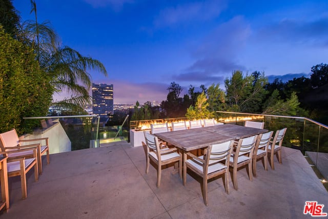 9274 Sierra Mar, Los Angeles, CA 90069 — photo 11 of 68
