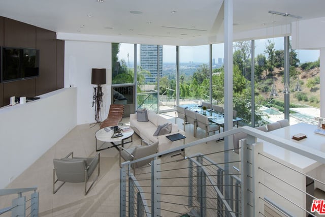 9274 Sierra Mar, Los Angeles, CA 90069 — photo 24 of 68