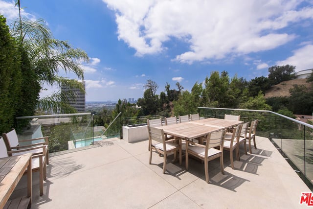 9274 Sierra Mar, Los Angeles, CA 90069 — photo 32 of 68