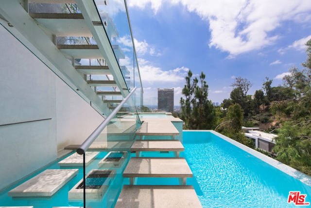 9274 Sierra Mar, Los Angeles, CA 90069 — photo 35 of 68