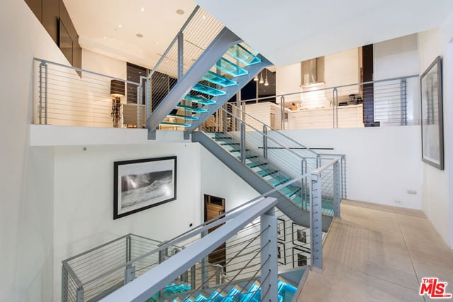 9274 Sierra Mar, Los Angeles, CA 90069 — photo 43 of 68