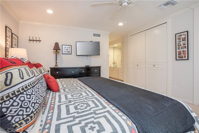 19260 Calahan Street, Northridge, CA 91324 — photo 16 of 18