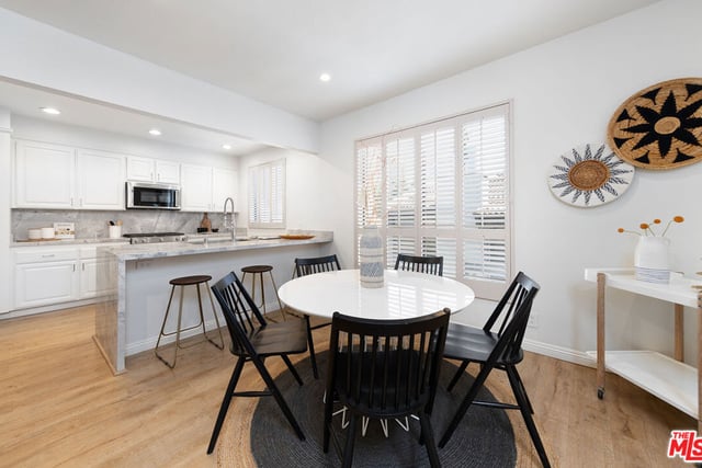 1920 Pandora Avenue 8, Los Angeles, CA 90025 — photo 13 of 35
