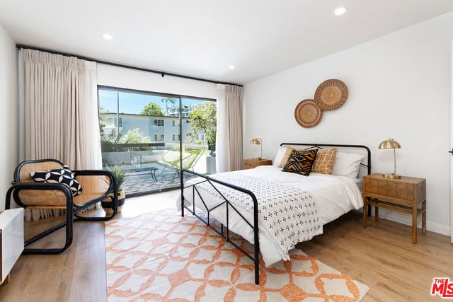 1920 Pandora Avenue 8, Los Angeles, CA 90025 — photo 30 of 35