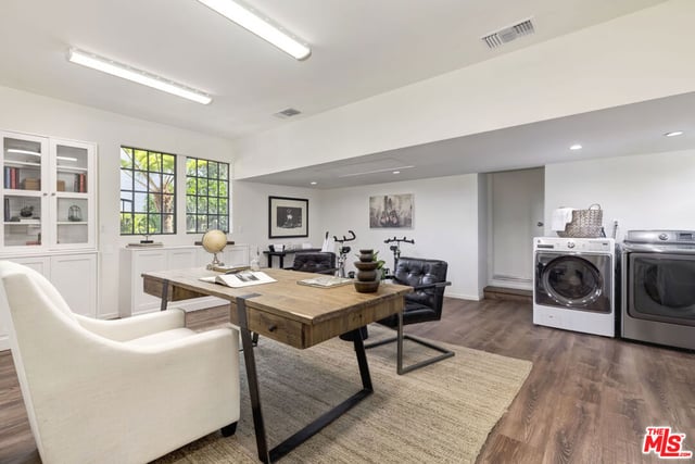 11344 Homedale Street, Los Angeles, CA 90049 — photo 35 of 40