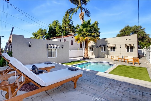 1304 Carmen Drive, Glendale, CA 91207 — photo 33 of 40
