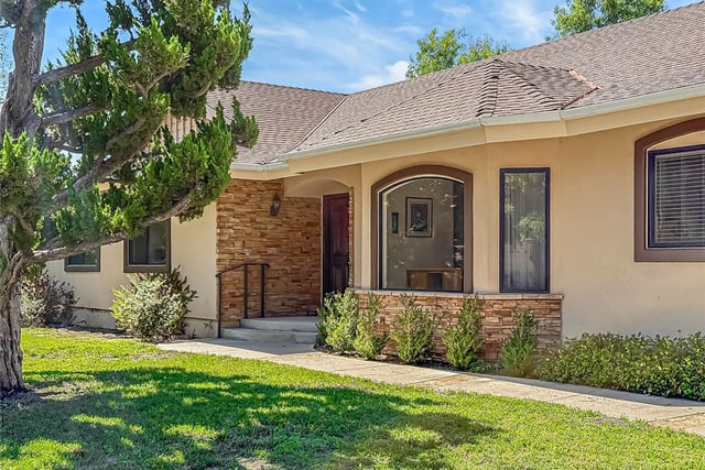 9525 Encino, Northridge, CA 91325 — photo 3 of 60