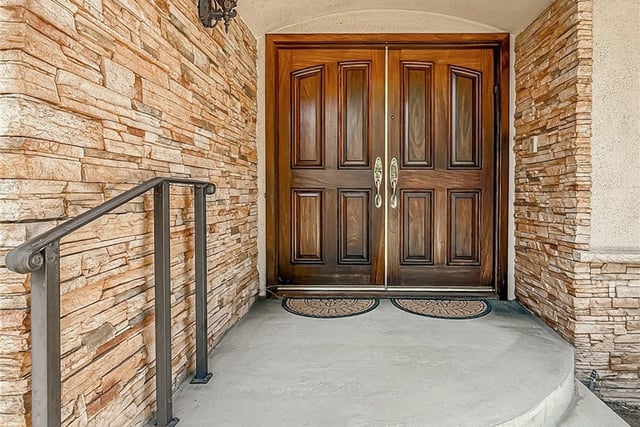 9525 Encino, Northridge, CA 91325 — photo 4 of 60