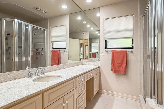 9525 Encino, Northridge, CA 91325 — photo 43 of 60