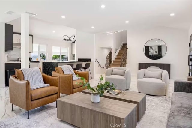 10643 Atlanta, Porter Ranch, CA 91326 — photo 5 of 27