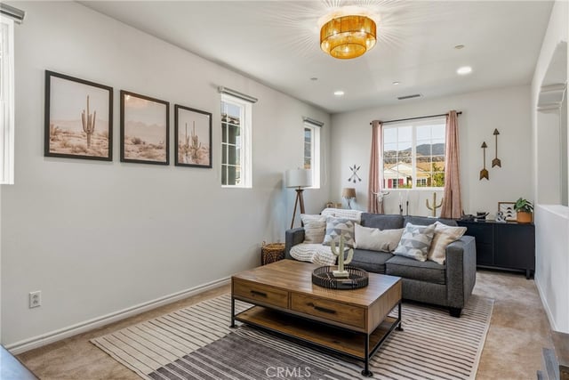 13365 Los Olivos, Sylmar, CA 91342 — photo 17 of 38