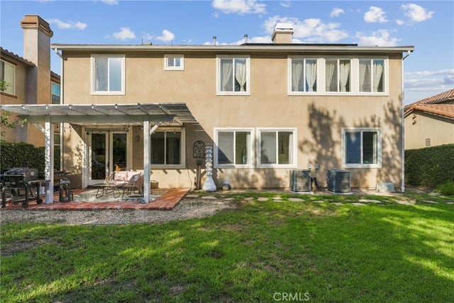 13365 Los Olivos, Sylmar, CA 91342 — photo 32 of 38