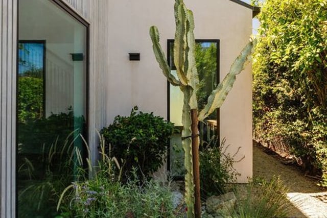 12906 Rubens Avenue, Los Angeles, CA 90066 — photo 16 of 45