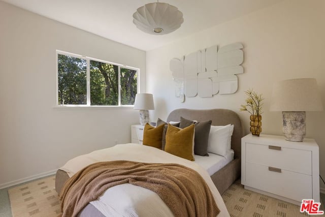 600 Hanley Place, Los Angeles, CA 90049 — photo 14 of 31