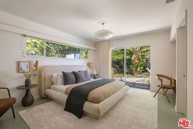600 Hanley Place, Los Angeles, CA 90049 — photo 15 of 31