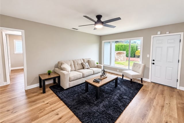 1030 S Pricedale, West Covina, CA 91790 — photo 4 of 16