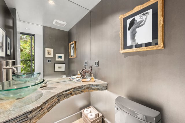11927 Ashdale Lane, Studio City, CA 91604 — photo 14 of 27