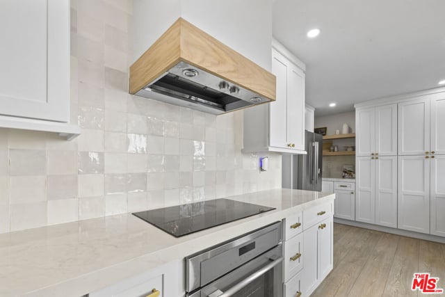 10720 Ohio Avenue 21, Los Angeles, CA 90024 — photo 11 of 33