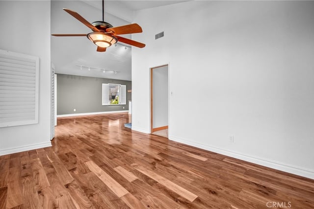5217 Marmol, Woodland Hills, CA 91364 — photo 18 of 38