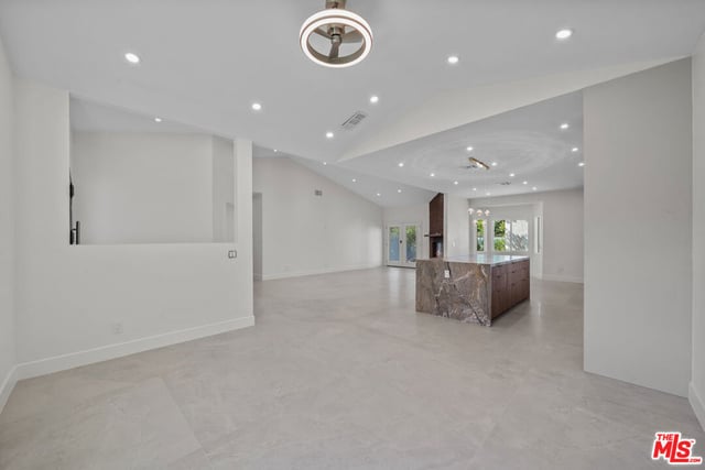 6243 Fallbrook Avenue, Woodland Hills, CA 91367 — photo 13 of 46