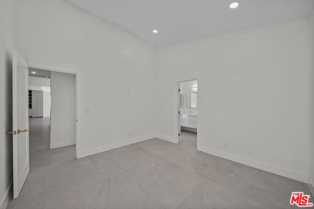 6243 Fallbrook Avenue, Woodland Hills, CA 91367 — photo 19 of 46