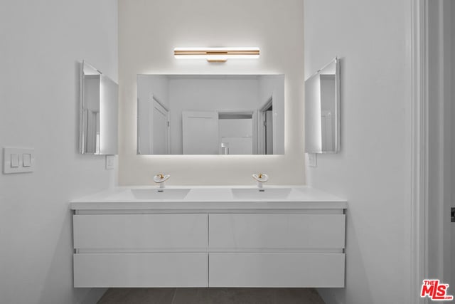 6243 Fallbrook Avenue, Woodland Hills, CA 91367 — photo 22 of 46