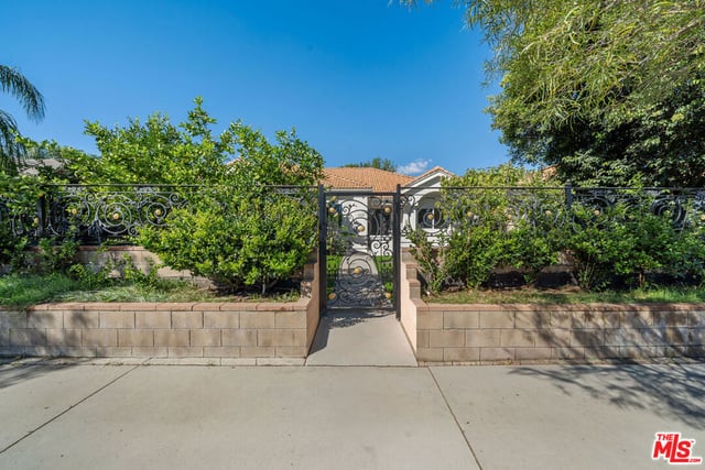 6243 Fallbrook Avenue, Woodland Hills, CA 91367 — photo 3 of 46
