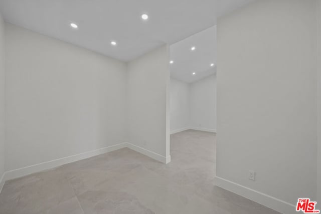 6243 Fallbrook Avenue, Woodland Hills, CA 91367 — photo 30 of 46