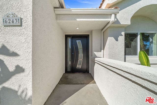 6243 Fallbrook Avenue, Woodland Hills, CA 91367 — photo 5 of 46