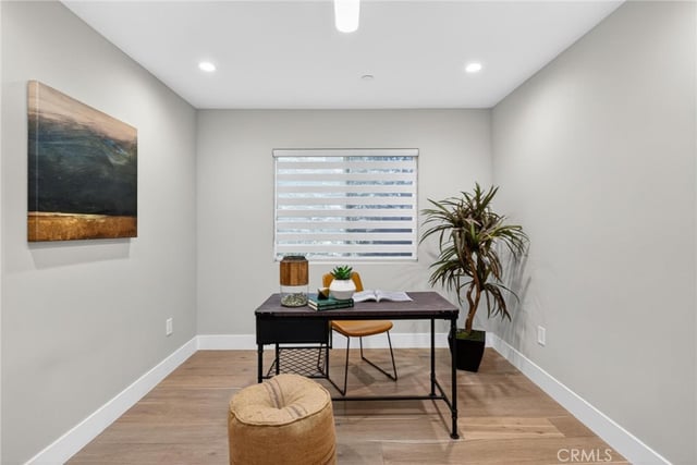 4248 Mclaughlin Avenue, Los Angeles, CA 90066 — photo 16 of 46
