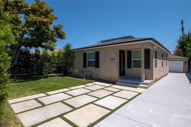 4248 Mclaughlin Avenue, Los Angeles, CA 90066 — photo 3 of 46