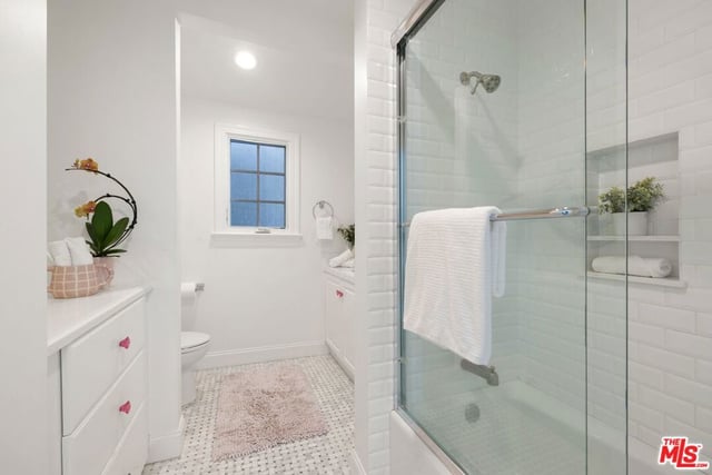 2828 Dumfries Road, Los Angeles, CA 90064 — photo 27 of 37