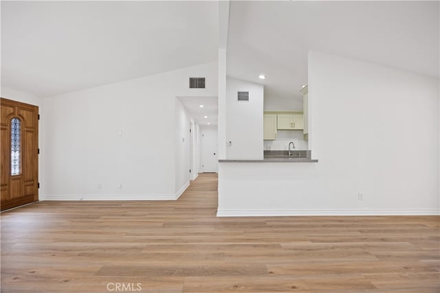 27441 Walnut Springs, Canyon Country, CA 91351 — photo 5 of 20