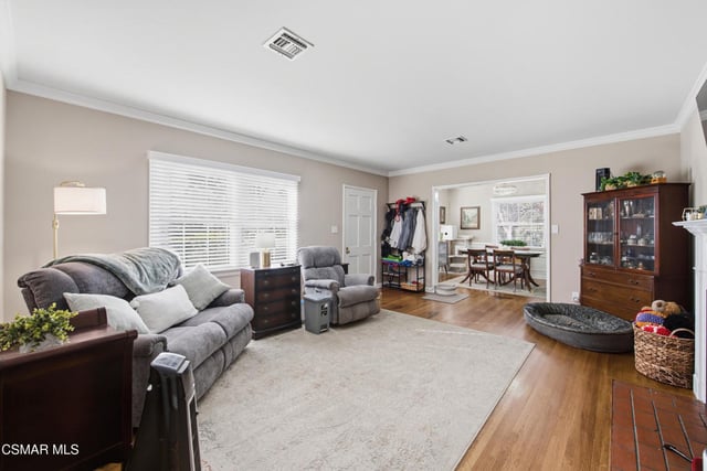 9520 Lemona Avenue, North Hills, CA 91343 — photo 11 of 49