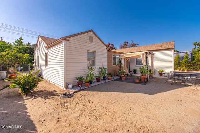 9520 Lemona Avenue, North Hills, CA 91343 — photo 43 of 49