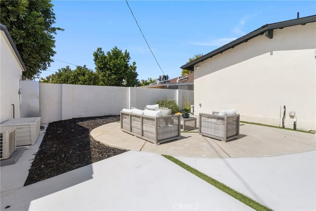 18216 Hartland Street, Reseda, CA 91335 — photo 20 of 39