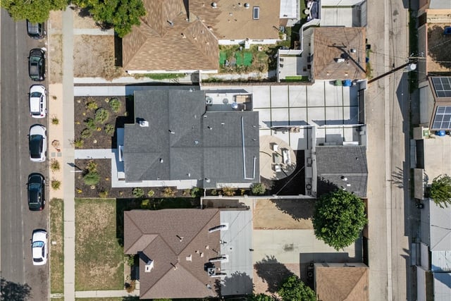 18216 Hartland Street, Reseda, CA 91335 — photo 4 of 39