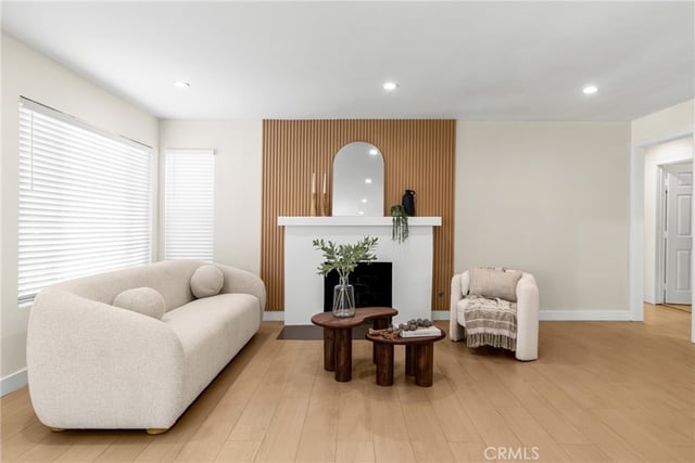 18216 Hartland Street, Reseda, CA 91335 — photo 8 of 39