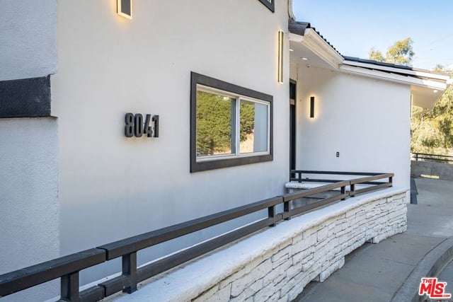 8041 Bulwer Drive, Los Angeles, CA 90046 — photo 2 of 51
