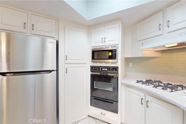 3595 Santa Fe 181, Long Beach, CA 90810 — photo 7 of 39