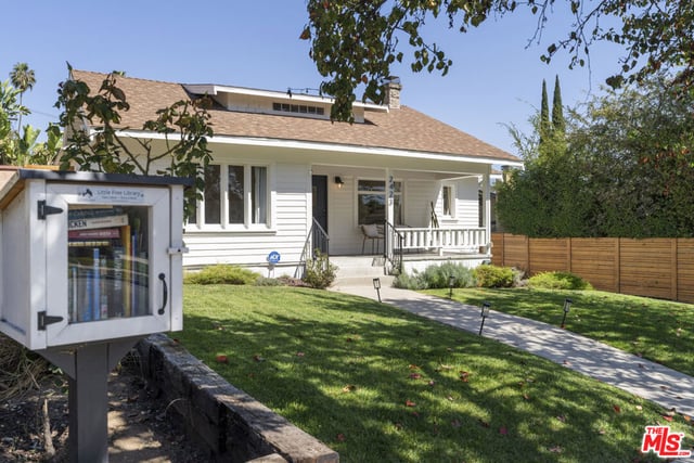 2423 Ridgeview Avenue, Los Angeles, CA 90041 — photo 2 of 30