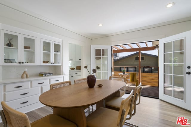 2423 Ridgeview Avenue, Los Angeles, CA 90041 — photo 9 of 30